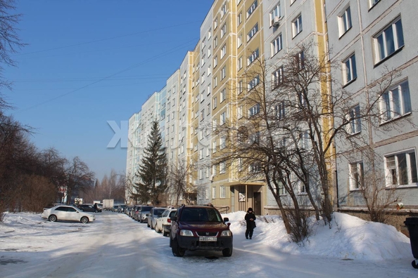 
  Продается комната, 25.5 м², 2-й (4 мкр.) кв-л, д. 202
. Фото 3.