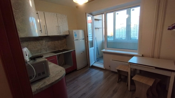
  Сдается 1-комн. квартира, 32.5 м², Петухова ул
. Фото 2.