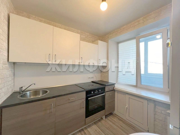 
  Продается 1-комн. квартира, 30.3 м², Линейная ул, д. 49
. Фото 5.