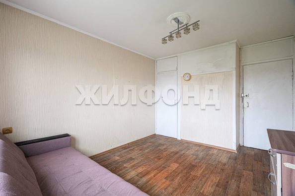 
  Продается 3-комн. квартира, 60.7 м², Связистов ул, д. 11
. Фото 4.