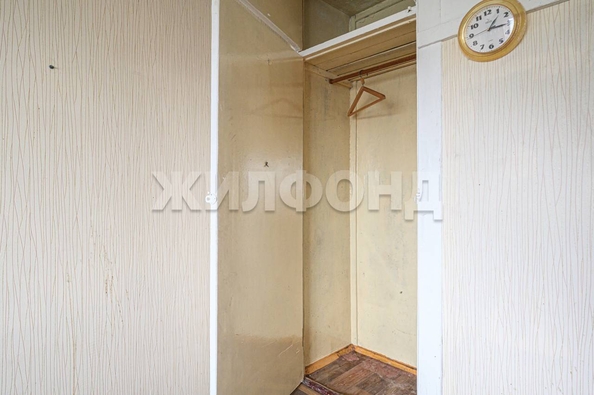 
  Продается 3-комн. квартира, 60.7 м², Связистов ул, д. 11
. Фото 5.