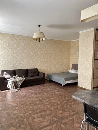 
  Сдается посуточно 1-комн. квартира, 40 м², Некрасова ул, д. 63/1
. Фото 1.