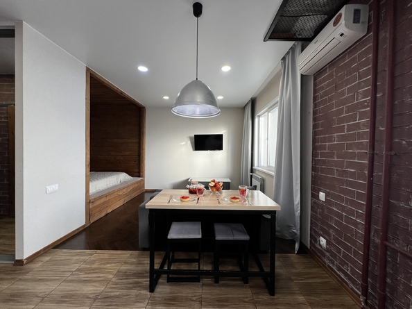 
  Сдается посуточно 1-комн. квартира, 50 м², Ясный Берег ул, д. 4
. Фото 7.