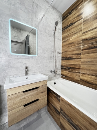 
  Сдается посуточно 2-комн. квартира, 45 м², Ясный Берег ул, д. 3
. Фото 14.