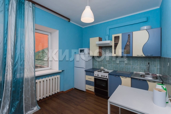 
  Продается 1-комн. квартира, 42.8 м², В. Высоцкого ул, д. 33
. Фото 3.