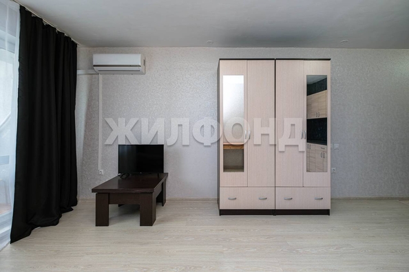 
  Продается 1-комн. квартира, 29 м², Зорге ул, д. 98
. Фото 9.