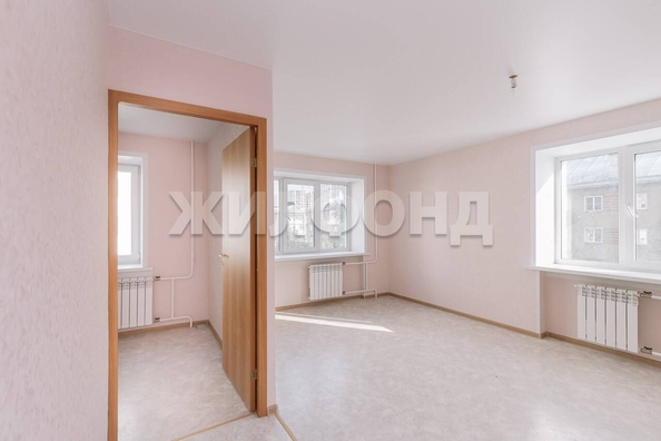 
  Продается 1-комн. квартира, 30.6 м², Гурьевская ул, д. 76
. Фото 4.