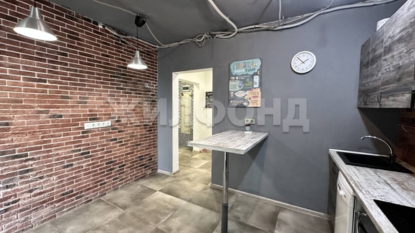 
  Продается 1-комн. квартира, 48.3 м², Александра Чистякова ул, д. 2/2
. Фото 9.