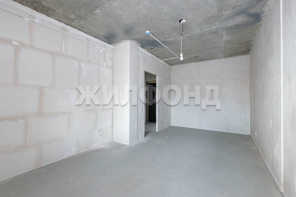 
  Продается 1-комн. квартира, 43 м², Закаменский мкр, д. 11
. Фото 3.