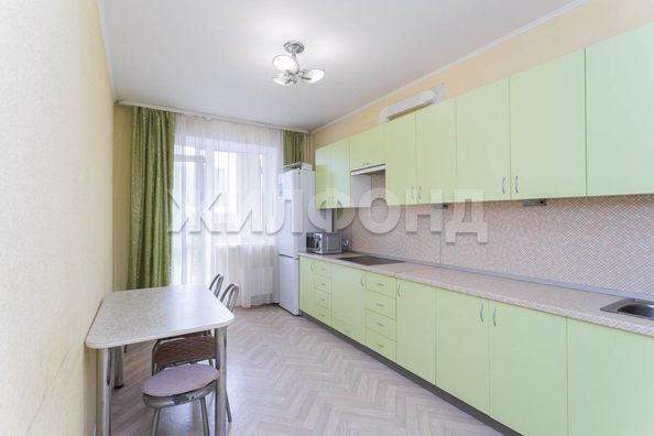
  Продается 1-комн. квартира, 40 м², Серебряные ключи ул, д. 6
. Фото 1.
