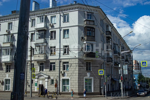
  Продается 1-комн. квартира, 46.2 м², Авиастроителей ул, д. 15
. Фото 3.