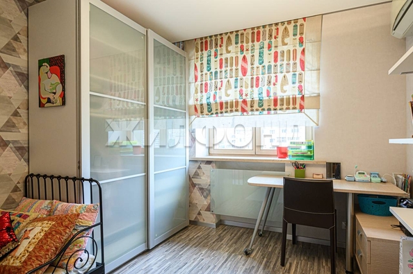 
  Продается 4-комн. квартира, 121.7 м², Военная ул, д. 9/1
. Фото 39.