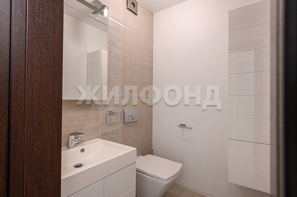 
  Продается 4-комн. квартира, 121.7 м², Военная ул, д. 9/1
. Фото 44.