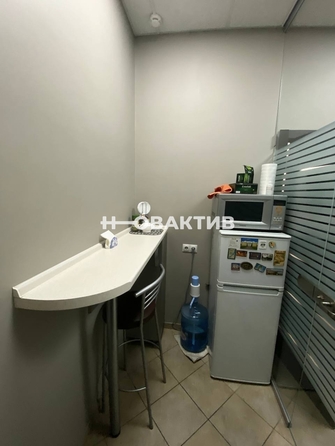 
  Продается универсальное помещение, 101.5 м², Галущака ул, д. 15
. Фото 22.