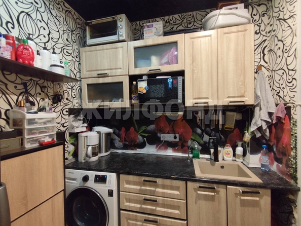 
  Продается комната, 14.6 м², Ватутина ул, д. 33
. Фото 5.
