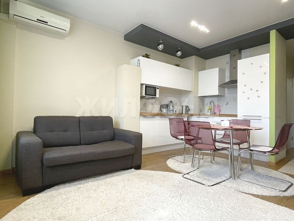
  Сдается 1-комн. квартира, 33 м², Дуси Ковальчук ул, д. 238
. Фото 1.
