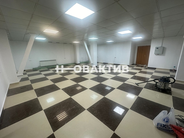 
  Продается универсальное помещение, 97 м², ЖК Ельцовский, 1-2 б/с
. Фото 2.