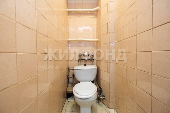 
  Продается 2-комн. квартира, 44.6 м², Есенина ул, д. 12
. Фото 6.