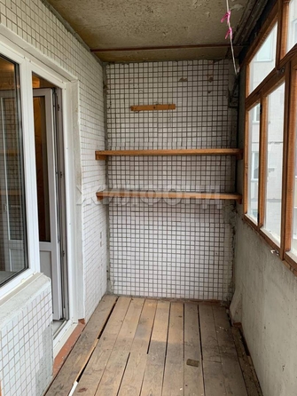 
  Продается 2-комн. квартира, 51 м², Связистов ул, д. 113
. Фото 4.