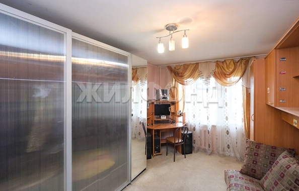 
  Продается 3-комн. квартира, 60.1 м², Зорге ул, д. 68
. Фото 9.