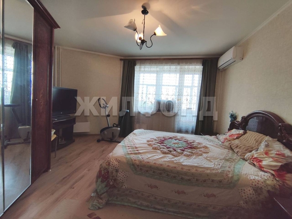 
  Продается 4-комн. квартира, 108.7 м², Краснообск, д. 212
. Фото 2.