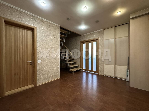 
  Продается 4-комн. квартира, 163.4 м², Зеленый Бор мкр, д. 5
. Фото 10.