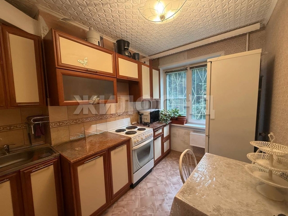 
  Продается 4-комн. квартира, 74 м², Гусинобродское ш, д. 27
. Фото 5.