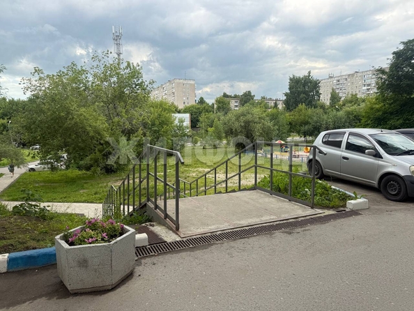 
  Продается 4-комн. квартира, 74 м², Гусинобродское ш, д. 27
. Фото 33.