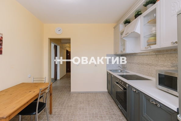 
  Продается 2-комн. квартира, 67.9 м², Сибревкома ул, д. 7/1
. Фото 10.