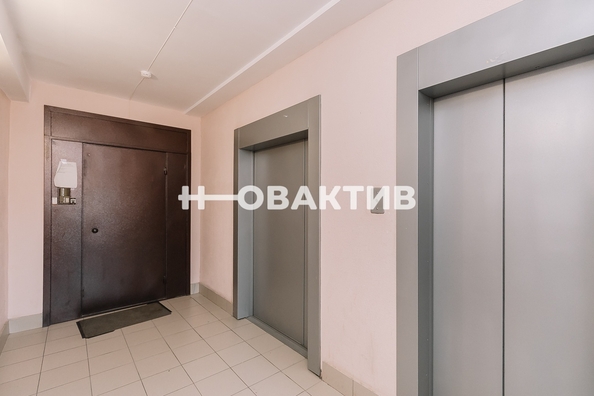 
  Продается 2-комн. квартира, 67.9 м², Сибревкома ул, д. 7/1
. Фото 32.