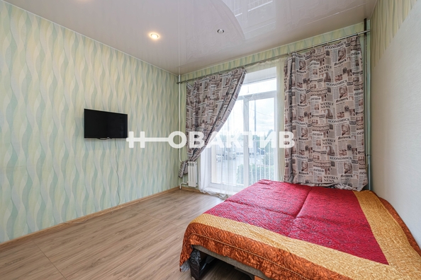 
  Продается 1-комн. квартира, 33.7 м², Большая ул, д. 654
. Фото 2.