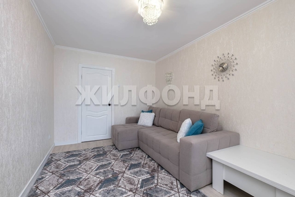 
  Продается 2-комн. квартира, 42 м², Коченевская ул, д. 1а
. Фото 8.