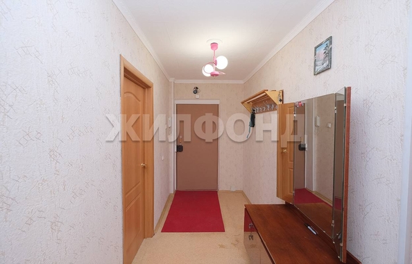 
  Продается 2-комн. квартира, 52.8 м², Петухова ул, д. 130/1
. Фото 11.