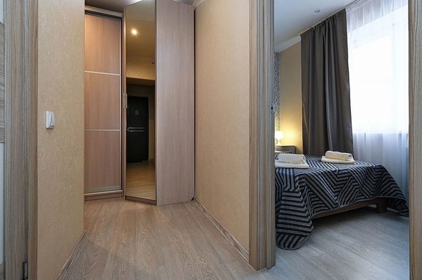 
  Сдается посуточно 1-комн. квартира, 40 м², Фабричная ул, д. 22
. Фото 22.