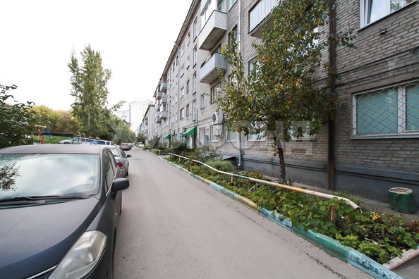 
  Продается 1-комн. квартира, 30.8 м², Челюскинцев ул, д. 46
. Фото 3.