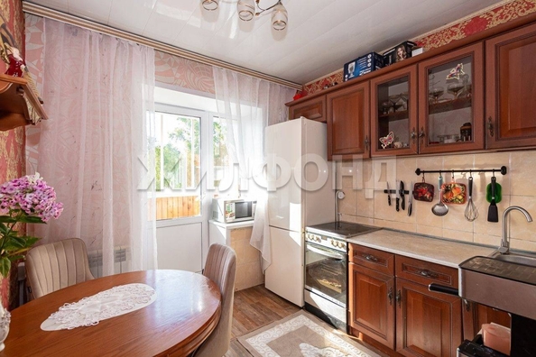
  Продается 2-комн. квартира, 49.2 м², Центральная ул, д. 12
. Фото 6.