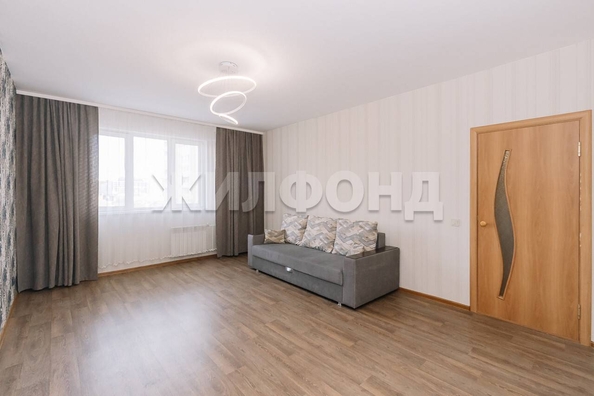 
  Продается 2-комн. квартира, 64.3 м², 2-й (4 мкр.) кв-л, д. 249
. Фото 3.