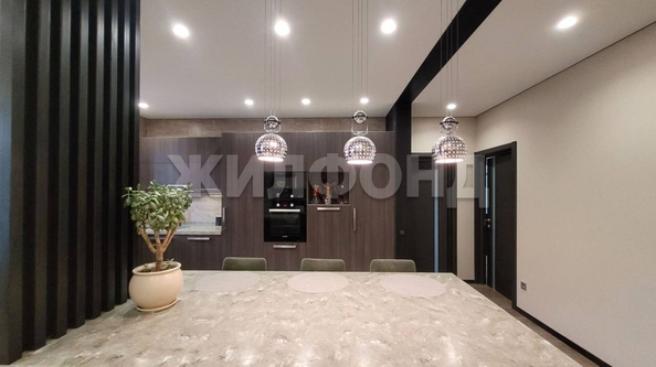 
  Продается 3-комн. квартира, 93 м², Кедровая ул, д. 49
. Фото 6.