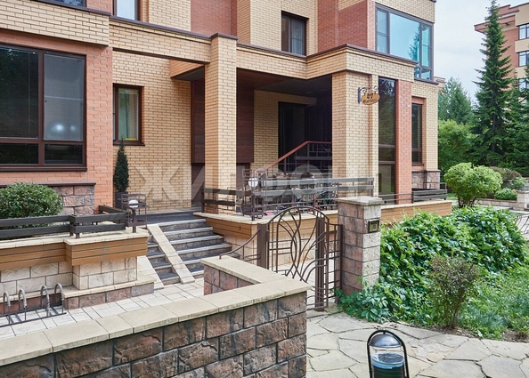 
  Продается 3-комн. квартира, 93 м², Кедровая ул, д. 49
. Фото 25.