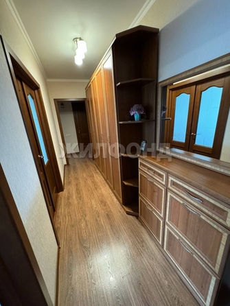 
  Продается 3-комн. квартира, 65.6 м², Российская ул, д. 10
. Фото 7.
