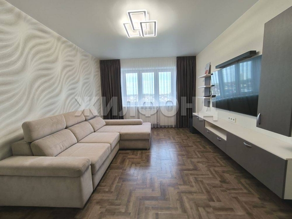 
  Продается 3-комн. квартира, 72.7 м², Спортивная ул, д. 21
. Фото 1.