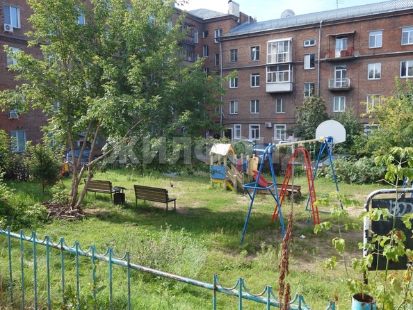 
  Продается 3-комн. квартира, 77 м², Зыряновская ул, д. 125
. Фото 6.