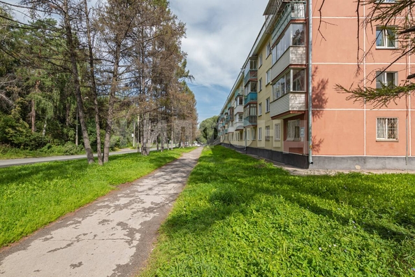 
  Продается 3-комн. квартира, 58.8 м², Жемчужная ул, д. 32
. Фото 13.