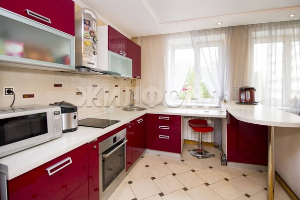 
  Продается 4-комн. квартира, 74.8 м², Шатурская ул, д. 9
. Фото 2.