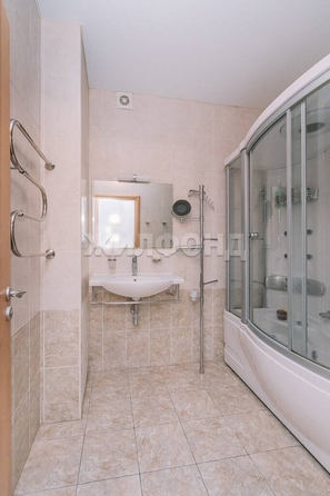 
  Продается 4-комн. квартира, 123.3 м², Семьи Шамшиных ул, д. 18/1
. Фото 11.