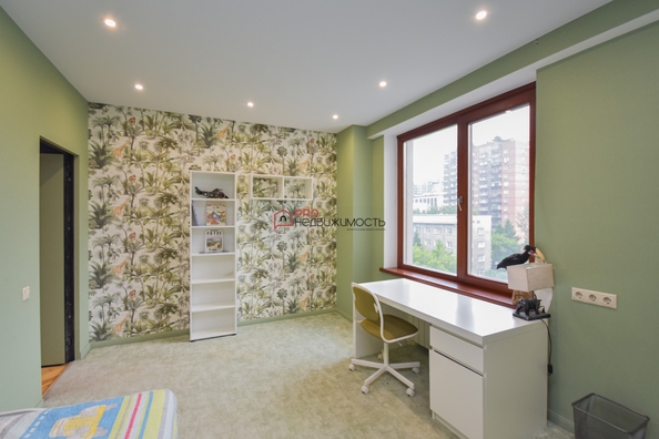 
  Продается 4-комн. квартира, 130 м², Коммунистическая ул, д. 77
. Фото 7.