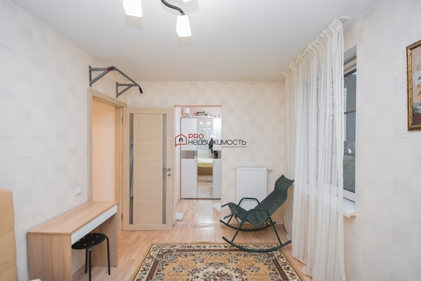 
  Продается 3-комн. квартира, 63 м², Большевистская ул, д. 100
. Фото 18.
