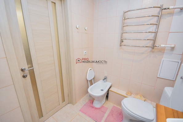 
  Продается 3-комн. квартира, 63 м², Большевистская ул, д. 100
. Фото 27.