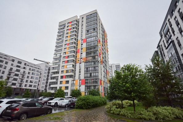 
  Продается 3-комн. квартира, 63 м², Большевистская ул, д. 100
. Фото 34.