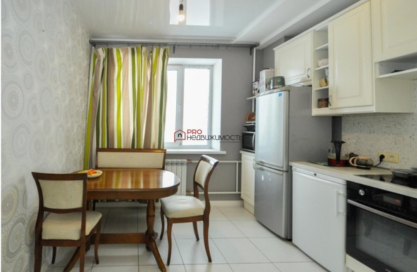 
  Продается 3-комн. квартира, 86 м², ЖК Радужный каскад, б/с 19
. Фото 3.
